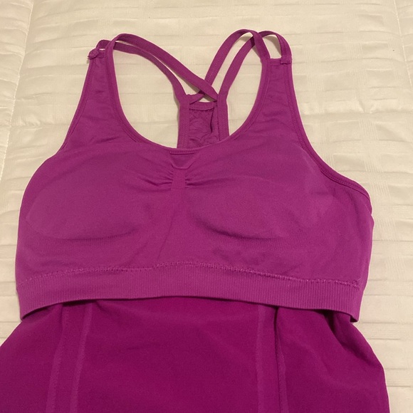 Workout Top - Picture 5 of 6